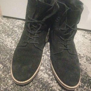 Steve Madden Blk Suede Booties Sz 7.5